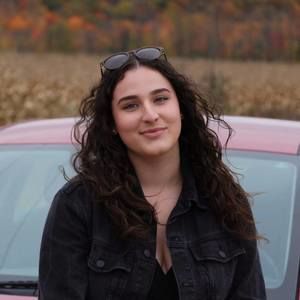 Meet your Posher, Marianne